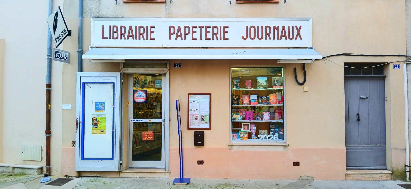 La Presse de Besse-sur-Issole, une adresse du quotidien signée Mylène – Le Marché Local