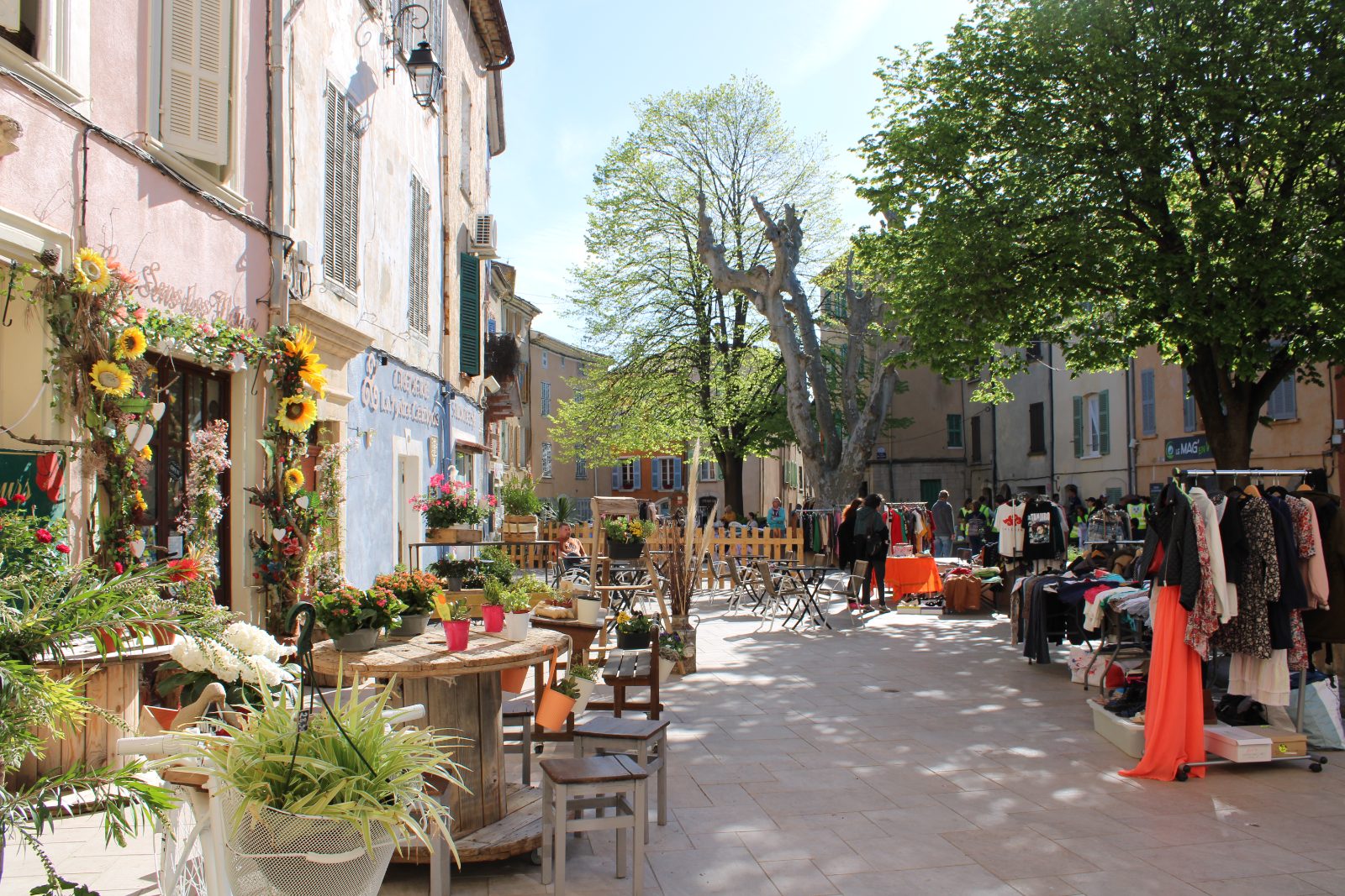 Besse-sur-Issole : un village provençal à découvrir, à vivre, à aimer – Le Marché Local